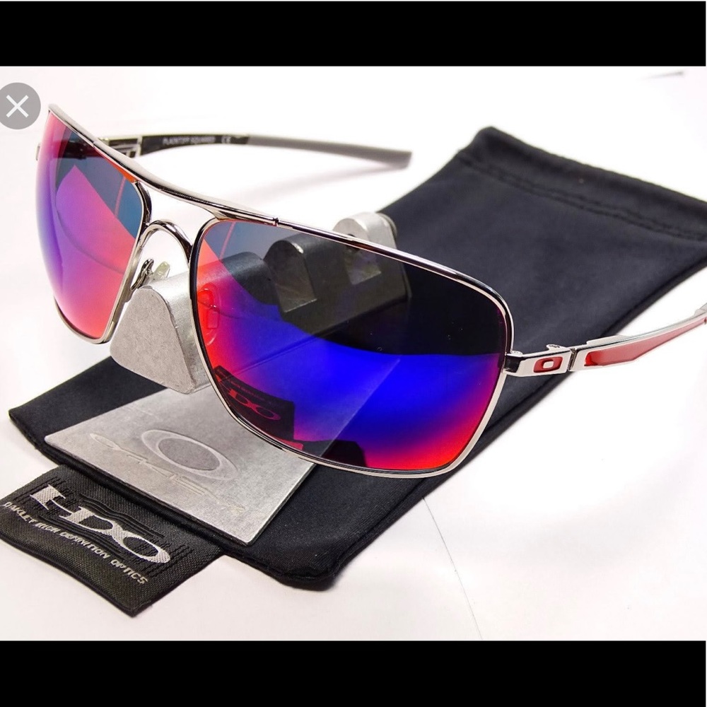 Oakley Plaintiff Squared sunglasses Chrome/Red Iridium